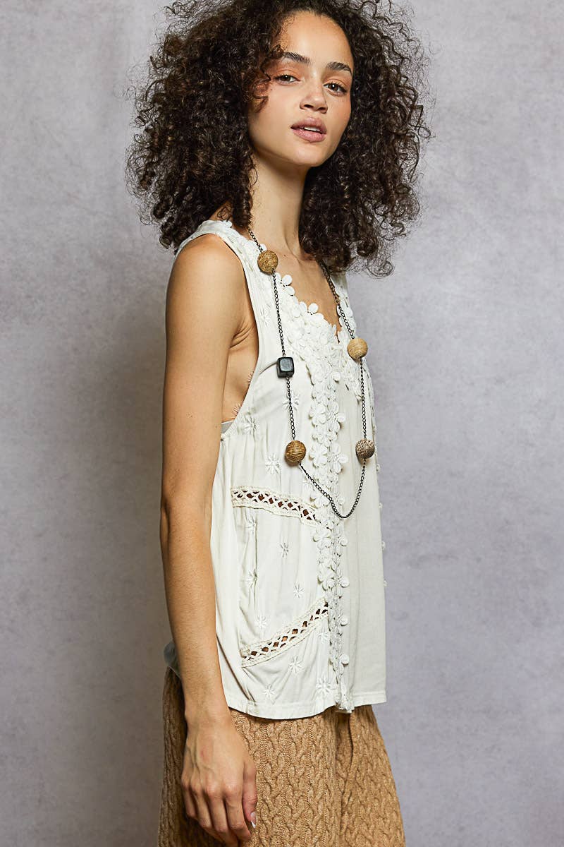 POL Sleeveless contrast floral lace crochet detail v-neck top