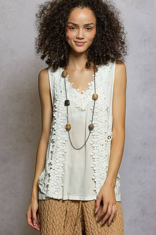 POL Sleeveless contrast floral lace crochet detail v-neck top