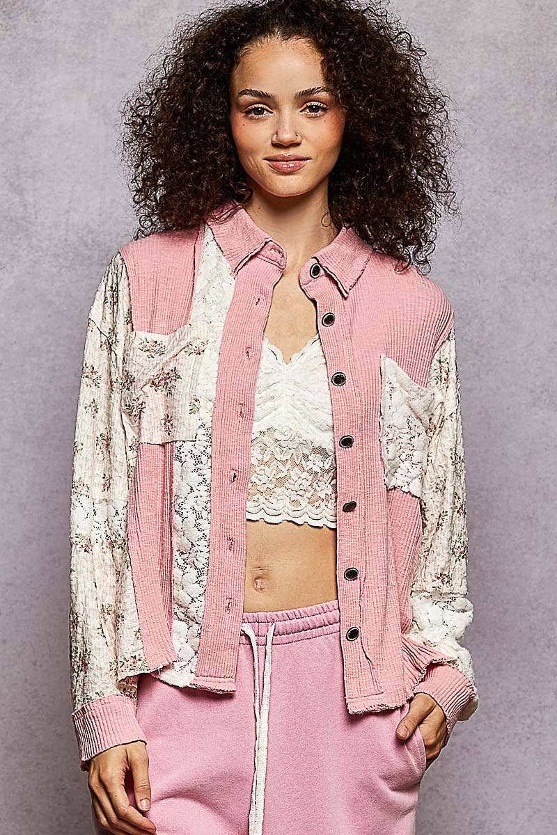 POL Oversized floral contrast front pockets shirt